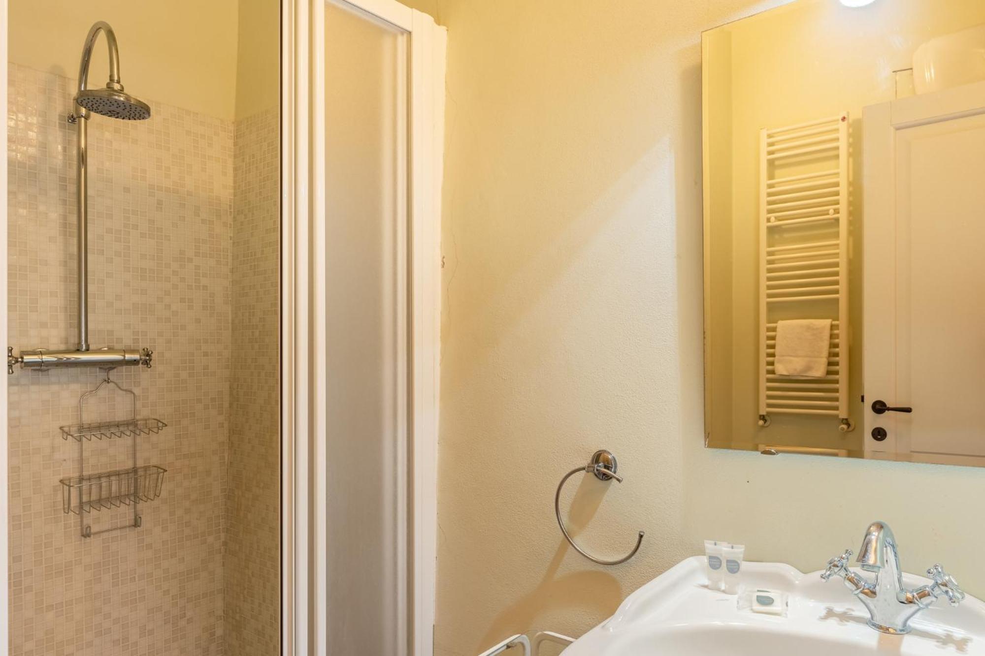 Anfiteatro Luxury Rooms - Affitti Brevi Italia Lucca Exteriör bild